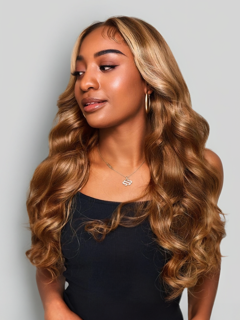 Nadula Body Wave Bundles Hair Weave With 4x4 Inch Lace Closure Piano Honey Blond Highlight Brown Hair